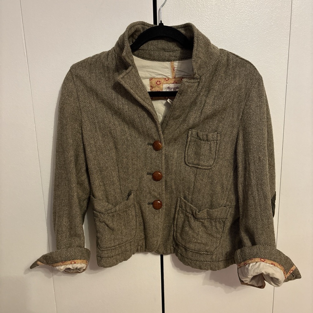 Brown and Green Vintage Tweed Jacket with Button Details